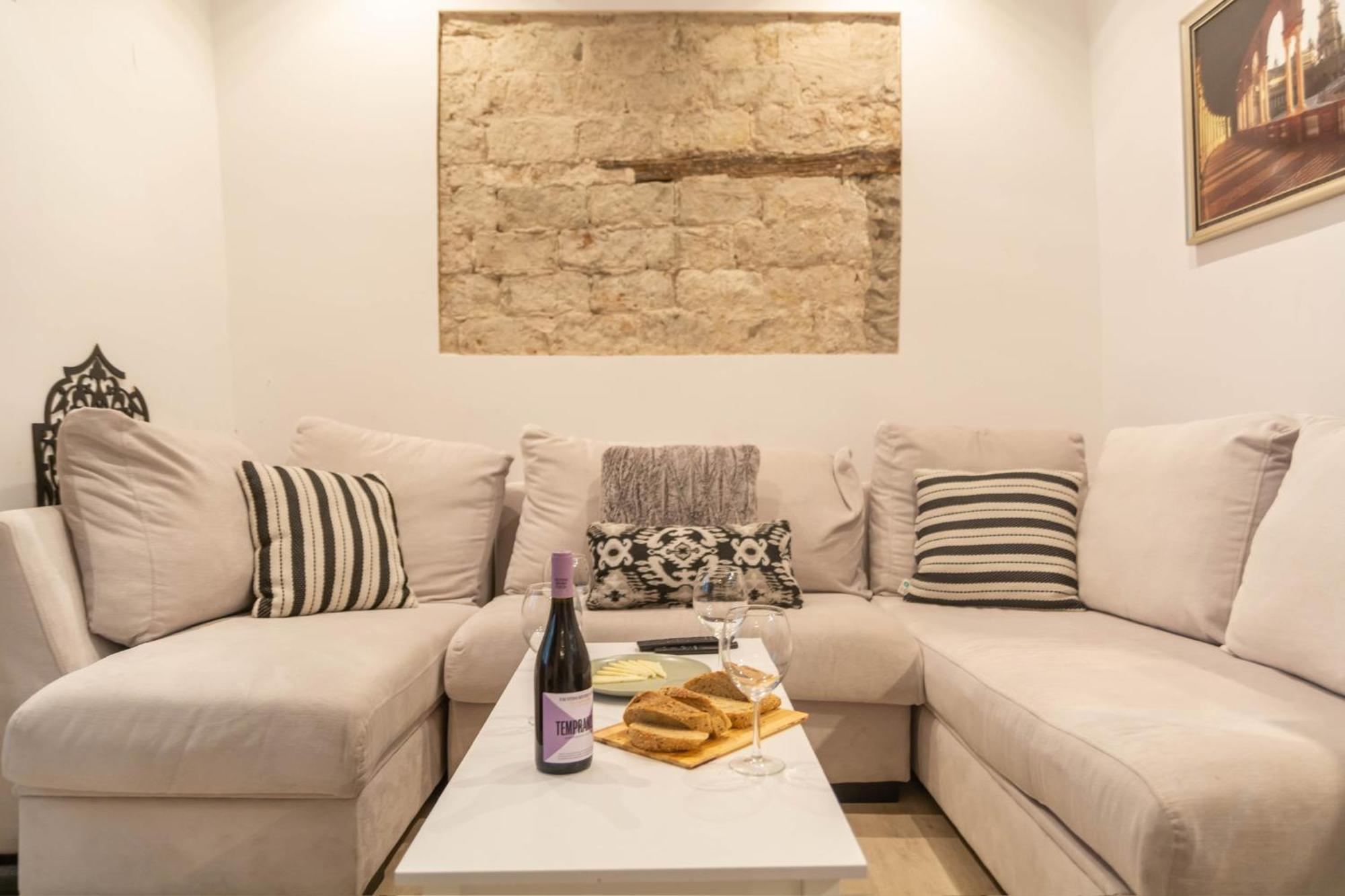 5-bedroom Gem In The Heart Of Appartement