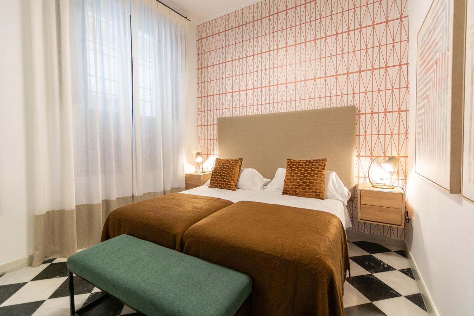 Appartement 5-bedroom Gem In The Heart Of