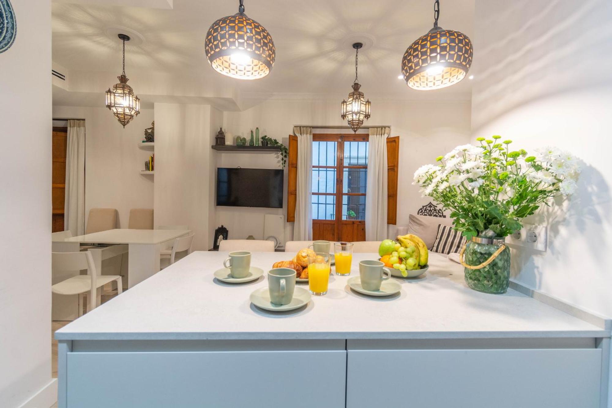 5-bedroom Gem In The Heart Of Appartement *