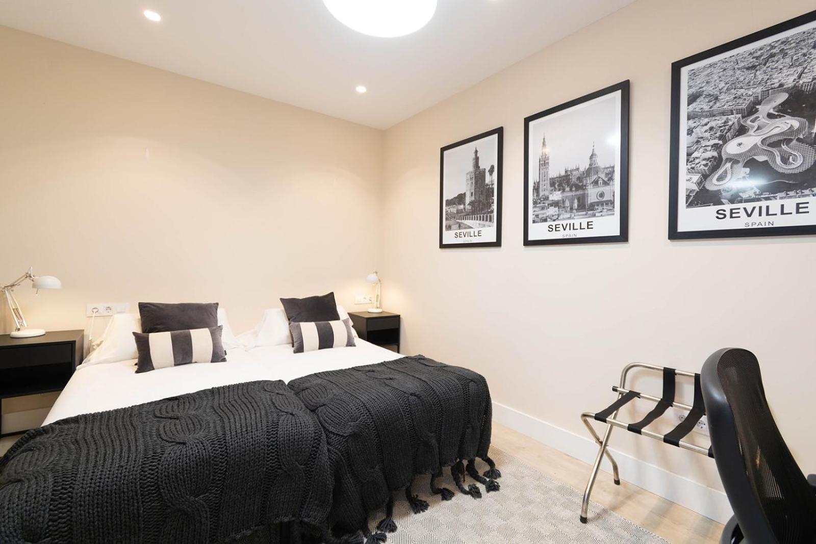 5-bedroom Gem In The Heart Of *